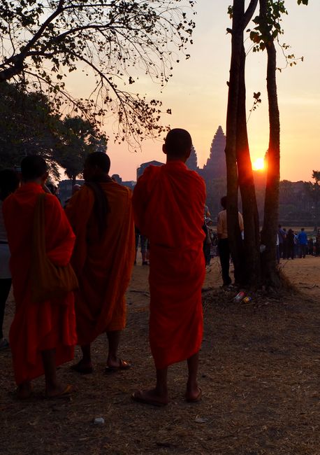 Monks at sunrise 