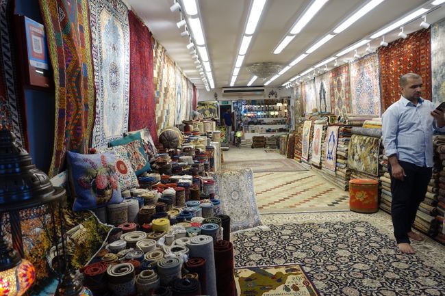 colorful carpet shop