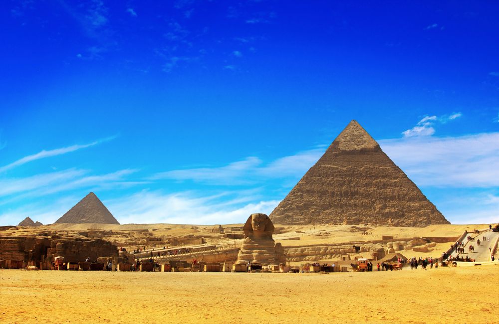 mit Flugzeug von Hurghada nach Kairo Ausflug Hurghada Kairo mit Flug | Ausflug zu den Pyramiden mit Flugzeug | Tagesausflug ab Hurghada nach Kairo mit Flugzeug