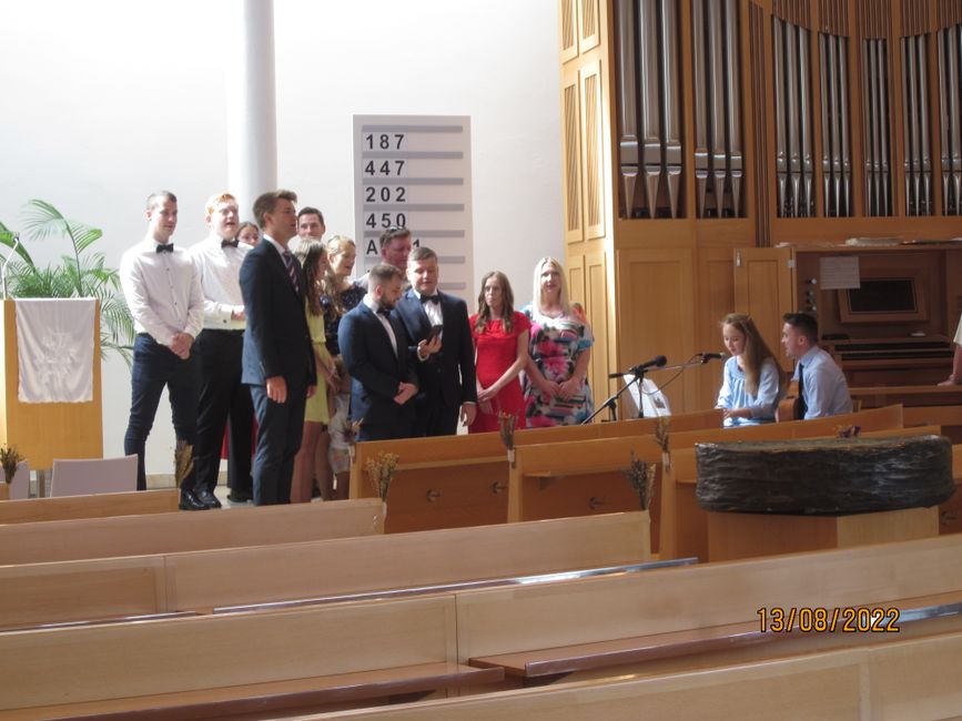 Youth choir for the wedding