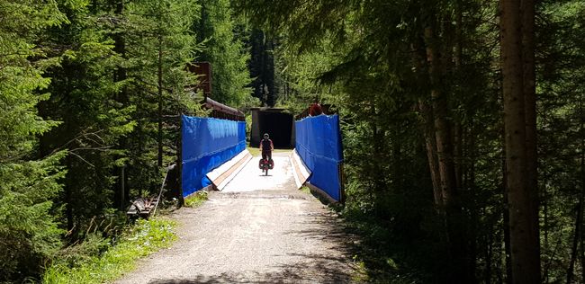 Dolomite Cycle Path Canyon Crossing