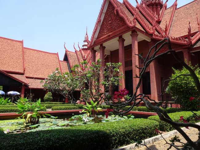 Innenhof des Nationalmuseums der Khmer in Phnom Penh