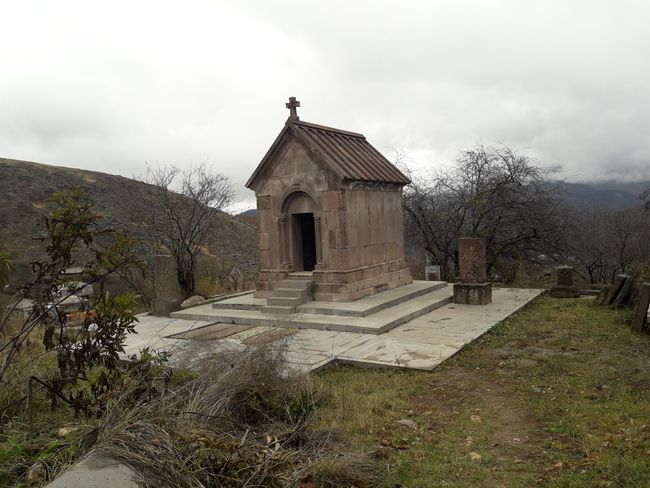 Small chapel I