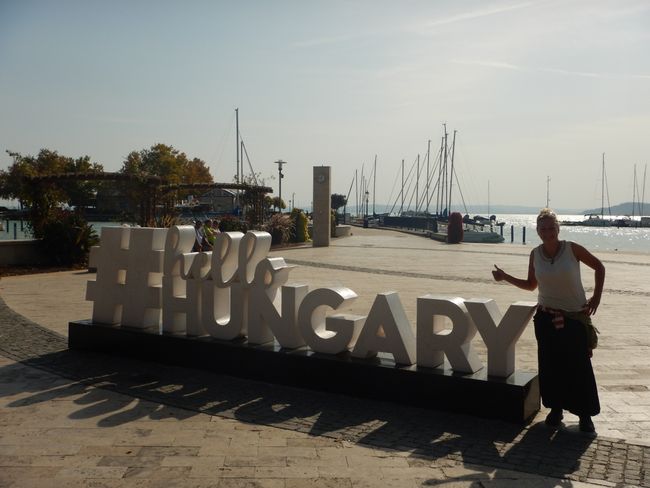 तुसीं सुन्दर सुन्दर हंगरी