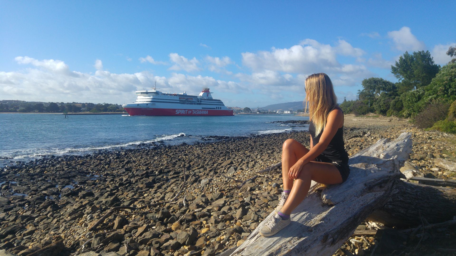 Spirit of Tasmania ferry sails out of the port again