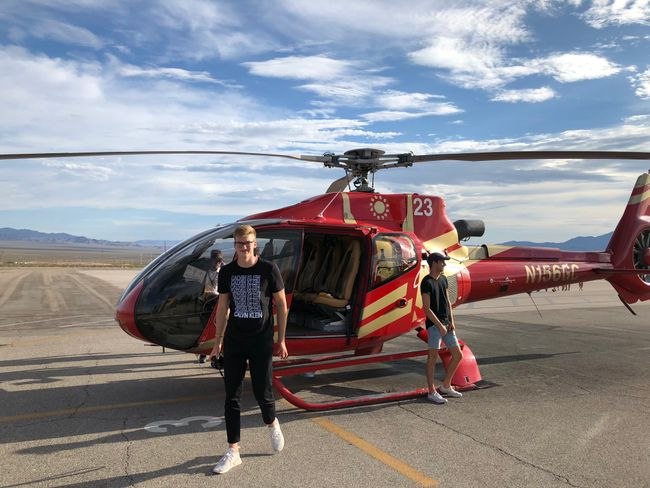 Our flight over the Grand Canyon!