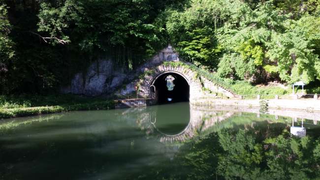 Tunnel für den Schiffverkehr