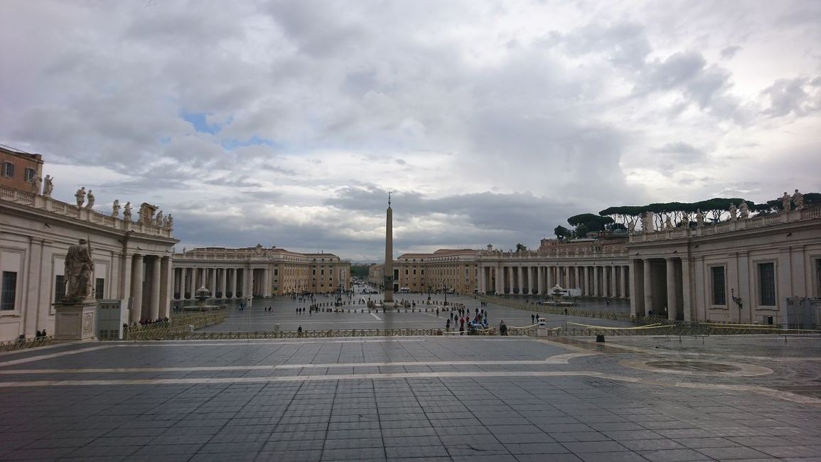 12.10.2020 - Vatican and Colosseum, in rain and in sunshine