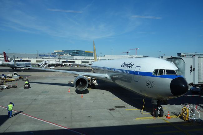 Abflug in Frankfurt mit einer Boing 767-300