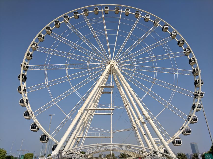 Marina Mall Ferris Wheel
