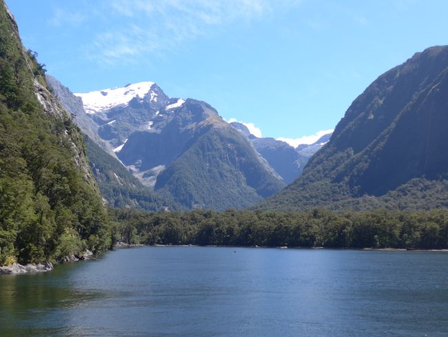 Milford Sound and Te Anau (New Zealand Part 32)