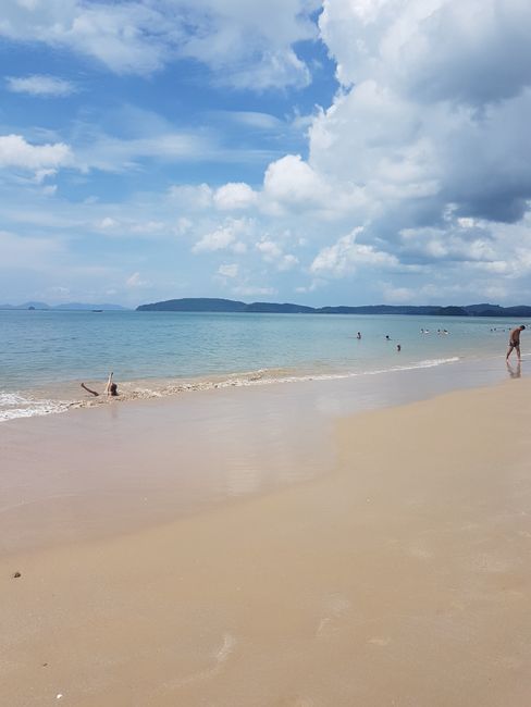 Tag 17 Excursion to Ao Phra Nang Beach