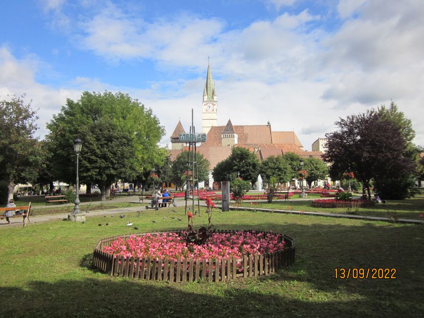 Center with a view of the fortified church