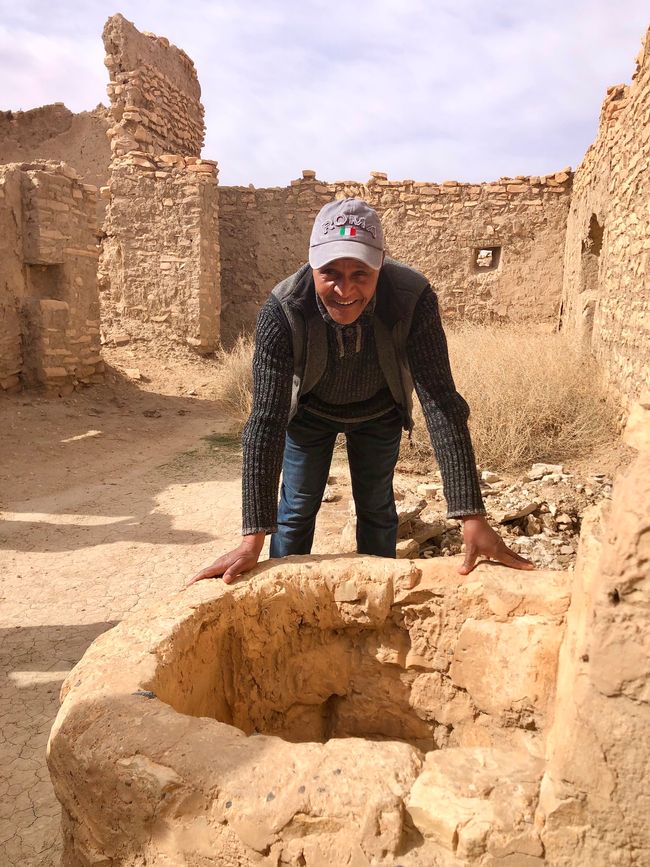 Hassan shows us the well of the Kasbah, which is over 60 meters deep.