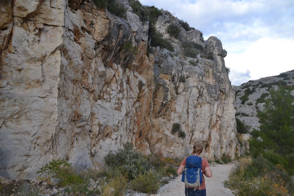 #24 Hiking in the Fjords of Provence