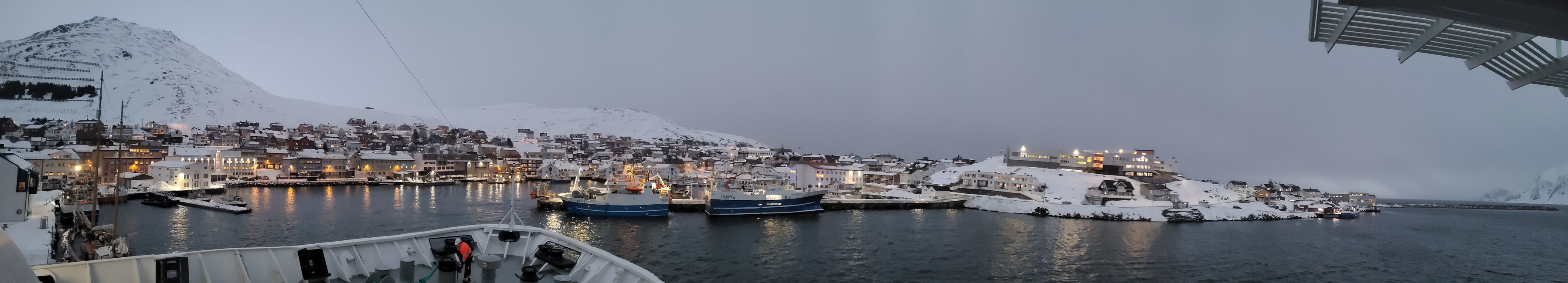 1-14 February 2023 Hurtigruten
Coast 6th February