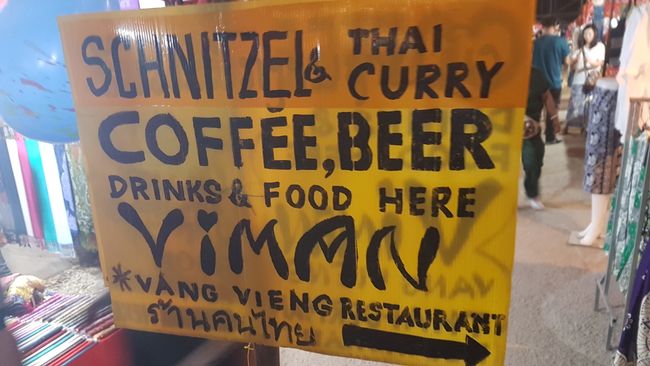 There, I found this Thai-German restaurant. I thought I'd give it a try. 