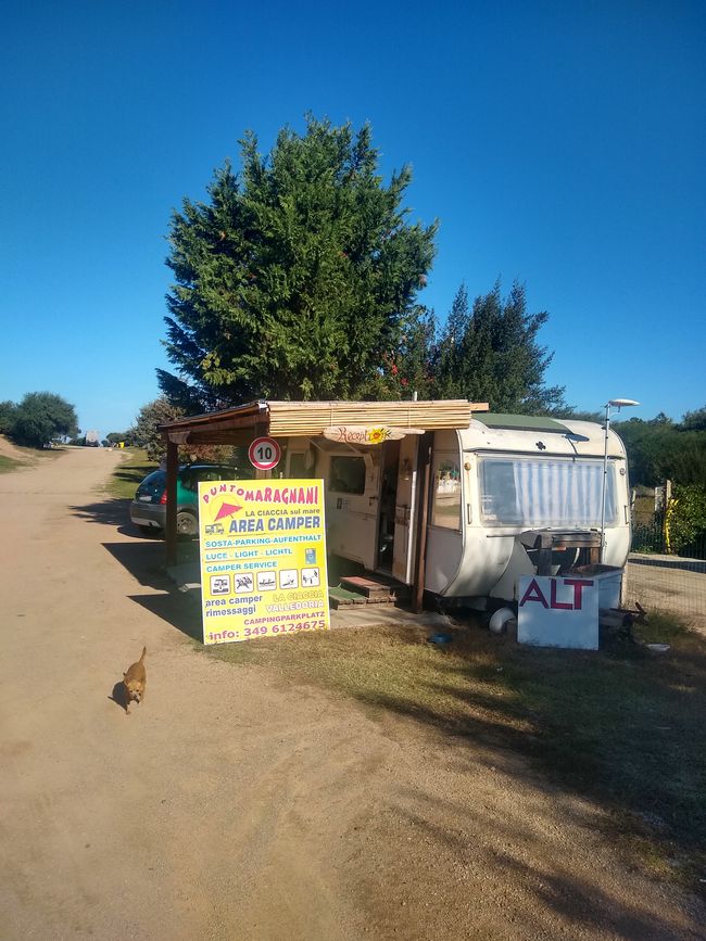 ... como ya se vivió en 1991 en Australia, allí el camping/pub se llamaba solo 'Daly Waters'....