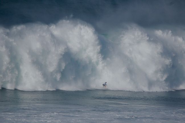 Nagy hullámok Nazaréban - november 17