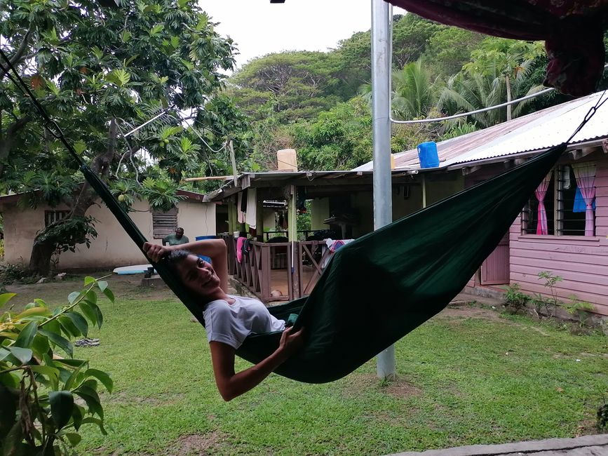 Testing Manfred's hammock