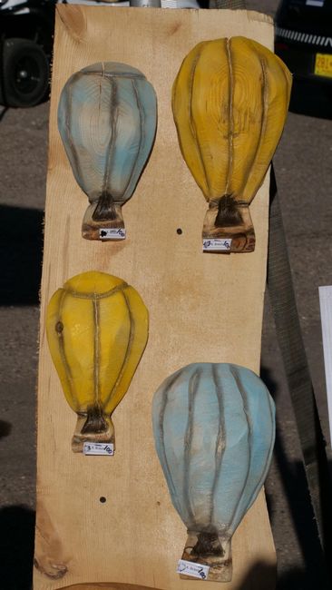 Albuquerque Balloon Fiesta - skydivers