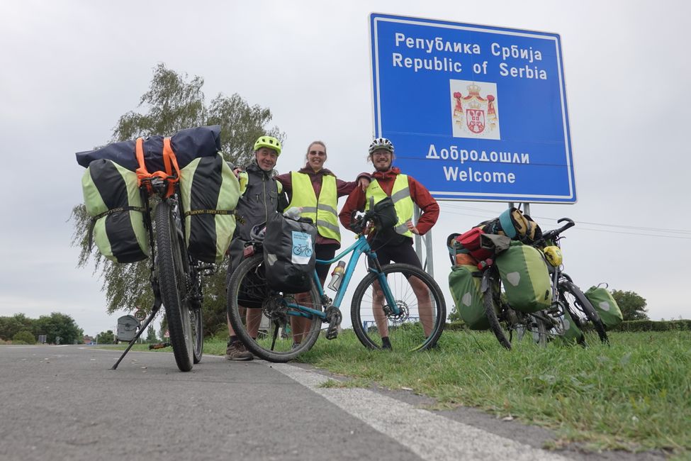 Da u ghjornu 41 à u 43, u cuntrollu di a polizia, Serbia 🇷🇸 , alloghju à u tour in bicicletta in Sombor ♥️