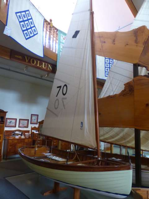 Sailing boat made of Kauri wood, very chic
