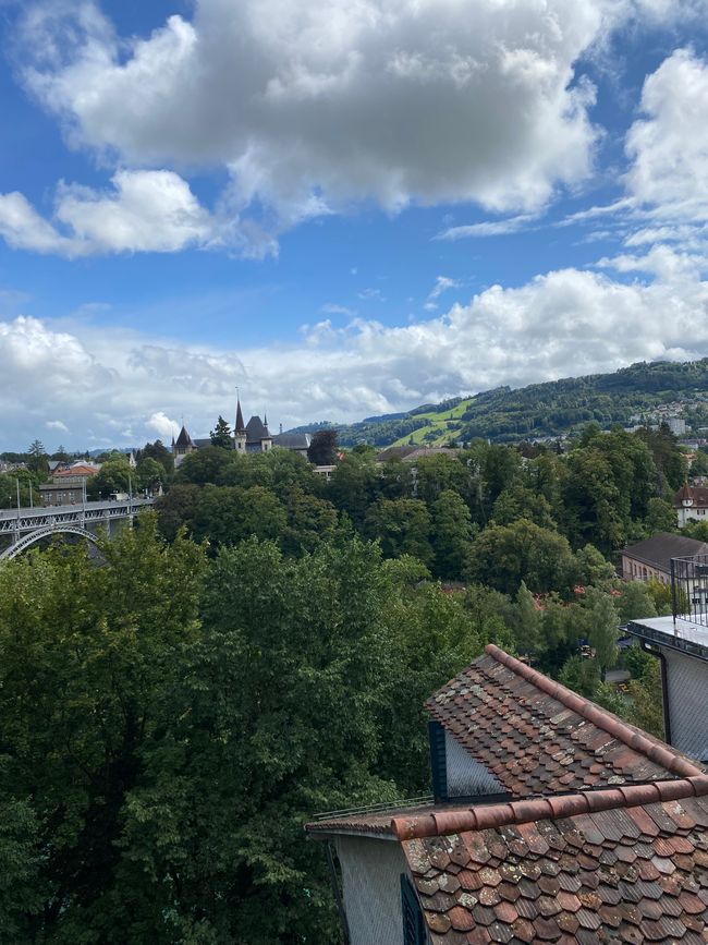 View of the Bern Art Museum and the Kirchenfeld Bridge