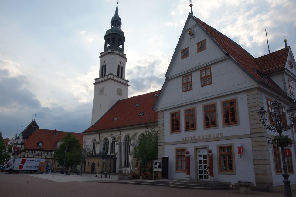 Celle Rathaus und Kirche 