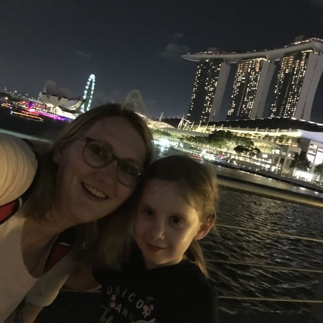 Sista dagen i Singapore - På väg i Downtown