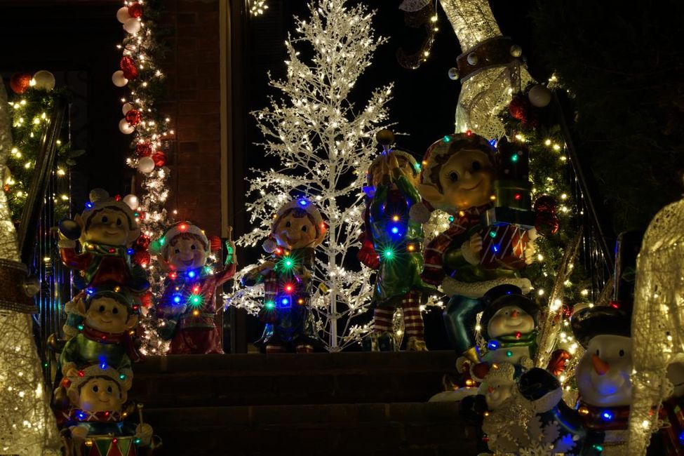 23/12/2019 - New York - Christmas lights in Dyker Heights