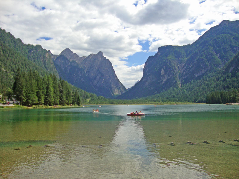 View of the Höhlensteintal Valley at Lake Toblach in South Tyrol