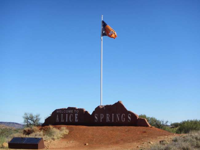 Day 23: Devils Marbles - Alice Springs