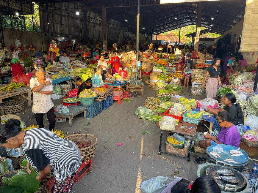 Pasar pagi, kulinari petang