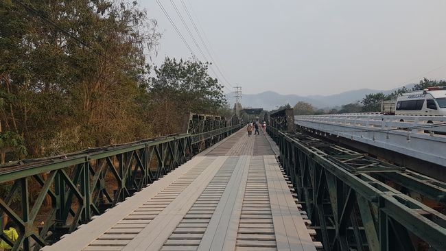 Gedenksbrücke in Pai.