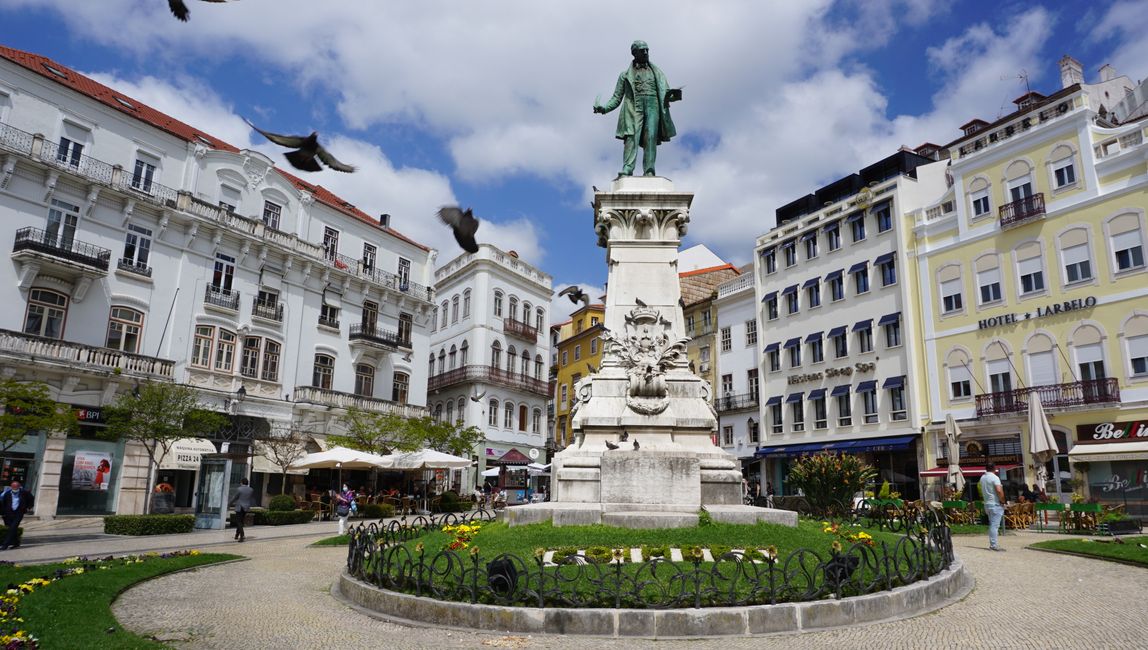 Eingang historische Altstadt von Coimbra