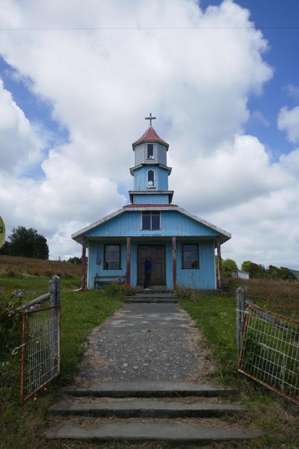 Holzkirchlein auf Chiloé