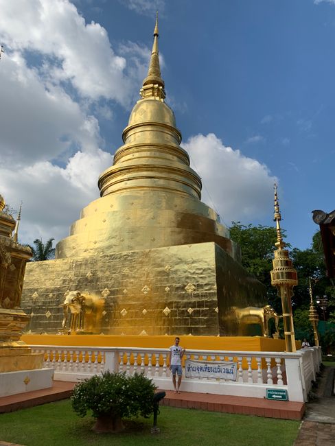 Chiang Mai na ɔkyerɛwee